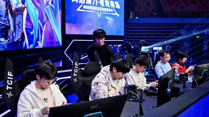 CS2职业赛事中道具管理与地图控制的关系